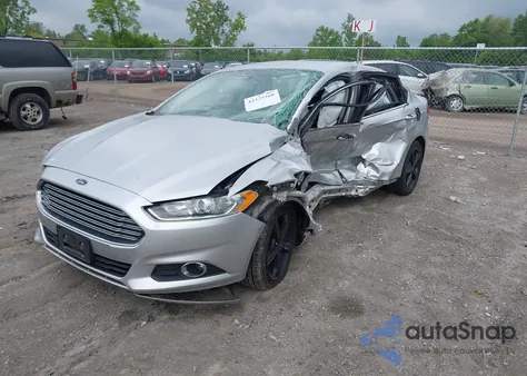 2016 Ford Fusion Se z USA, uszkodzony, nr VIN 3FA6P0H75GR242726